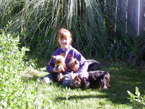 198Alissa_and_the_dogs